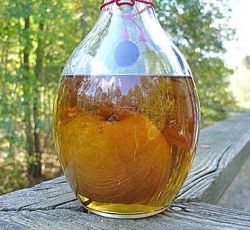 Кальвадос "Кубанский" (яблочная водка 40%)-1,0 литр